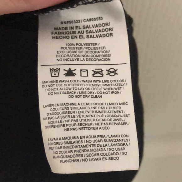 Nike | Dri Fit V Neck Athletic Cut - Picture 4 of 5